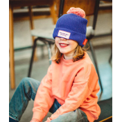Enfant avec bonnet Acai